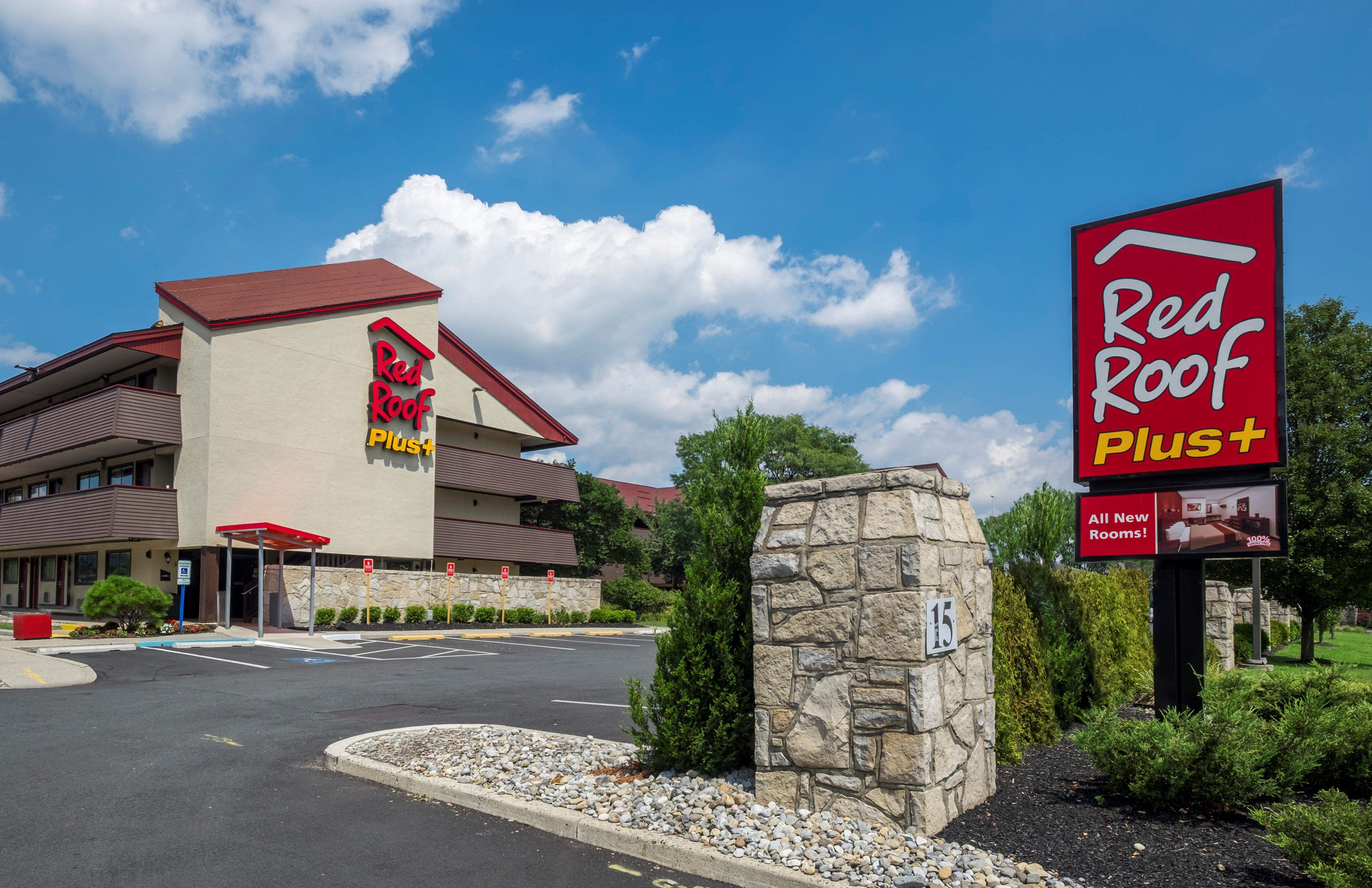 Red Roof Inn Plus+ Secaucus - Meadowlands Bagian luar foto